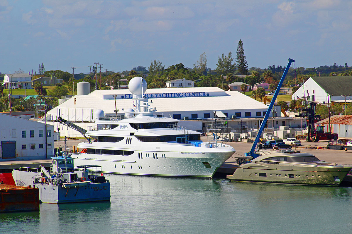 mega yacht